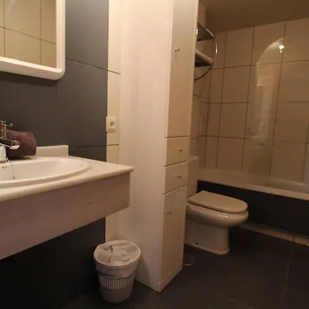 アパート Adosado Con Piscina Comunitaria ポロップ